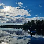 Revontulen Tupa Feriehus *