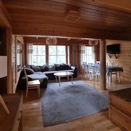 Revontulen Tupa *