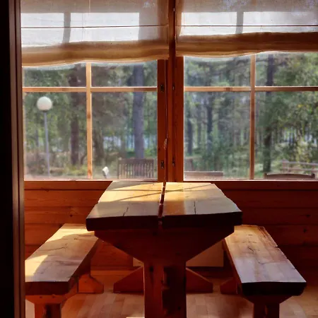 Revontulen Tupa Tatil Evi Kaamanen