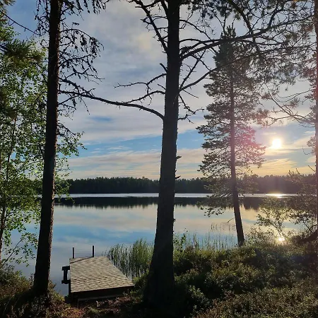 Semesterbostad Revontulen Tupa *