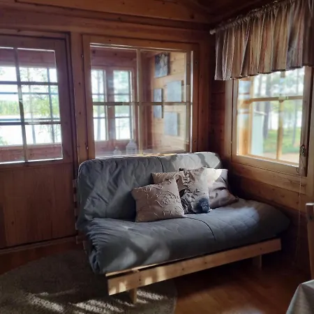 Tatil Evi Revontulen Tupa *