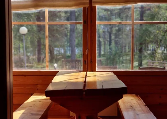 Revontulen Tupa Casa de Férias Kaamanen