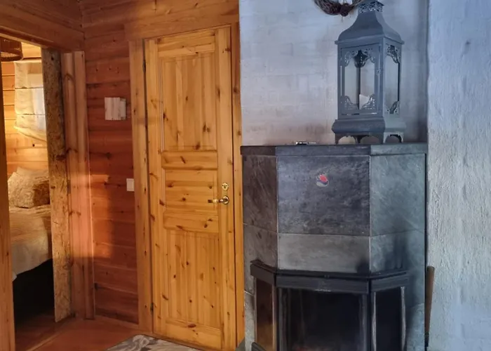 Revontulen Tupa Σπίτι διακοπών Kaamanen